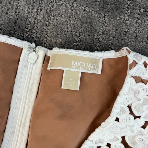 Michael Kors White Lace Floral Hemp Romper - Picture 5 of 7